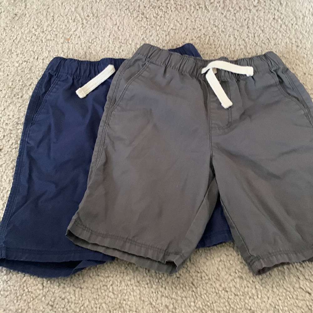 Old navy boy shorts great condition